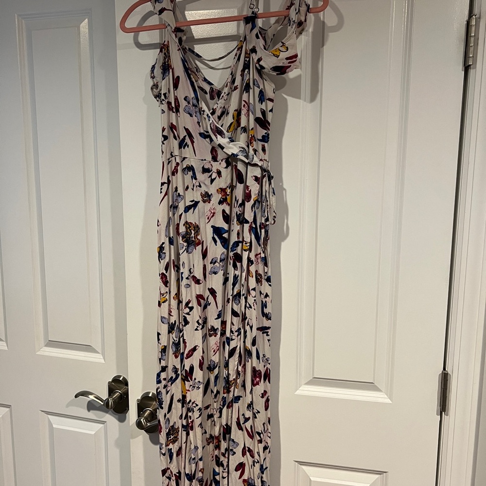 Spring dress bundle (3 dresses) - Picture 6 of 7